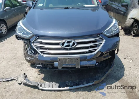 2017 Hyundai Santa Fe Sport 2.4L из США, поврежденный, VIN 5NMZUDLB5HH024404